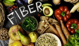 How-to-lower-cholesterol-by-eating-more-fiber